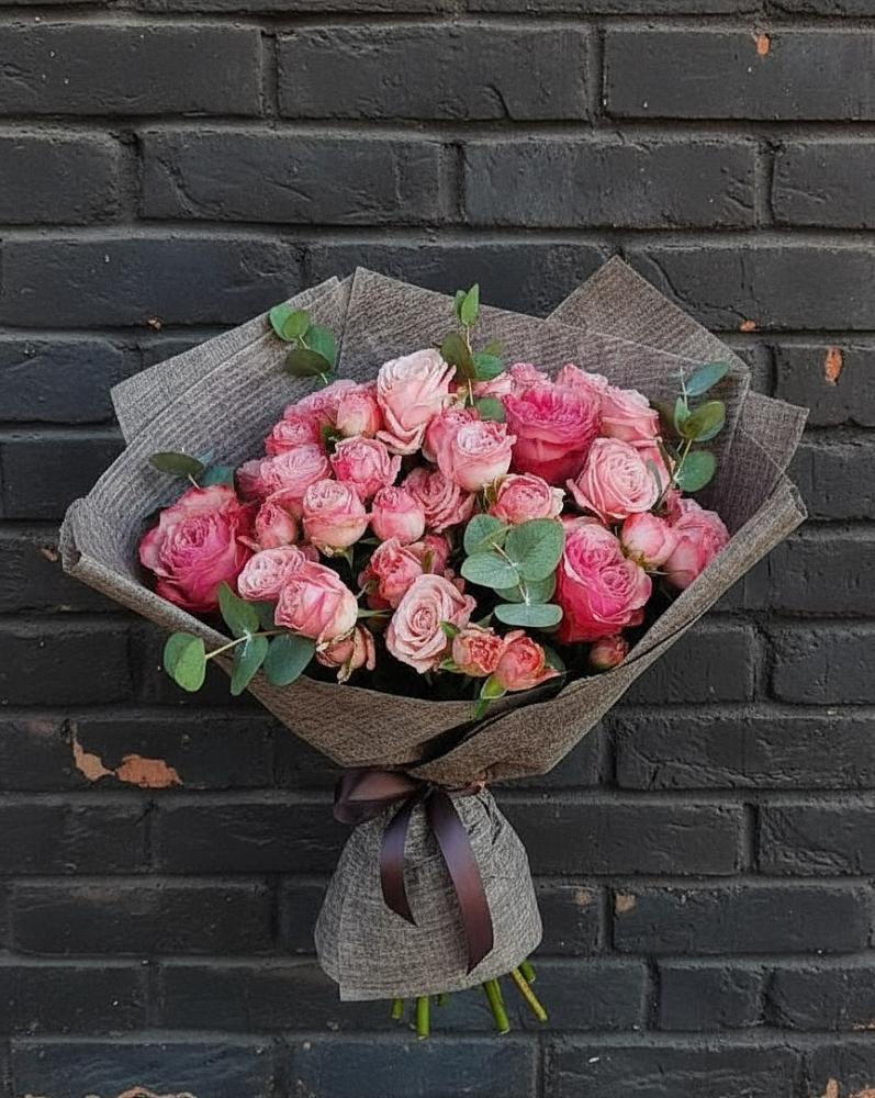 Букет цветов из: Розы в Кизляре Республики Северная Осетия-Алания