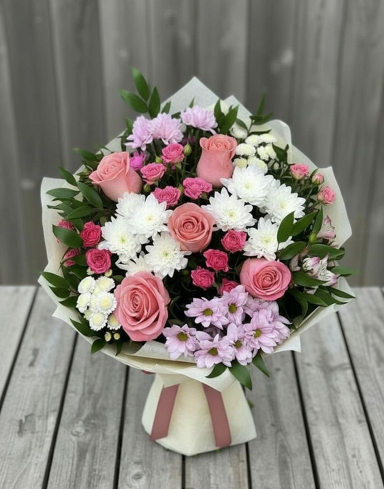 Букет цветов из: Альстромерии, Гвоздики, Розы и Хризантемы в Кизляре Республики Северная Осетия-Алания