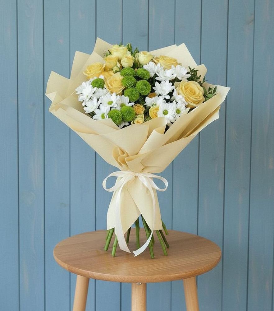 Букет цветов из: Хризантемы и Розы в Кизляре Республики Северная Осетия-Алания