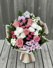 Букет цветов из:  Альстромерии, Гвоздики, Розы и Хризантемы в Кизляре Республики Северная Осетия-Алания