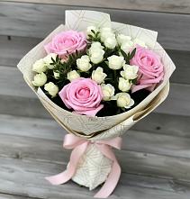 Букет цветов из:  Розы в Кизляре Республики Северная Осетия-Алания