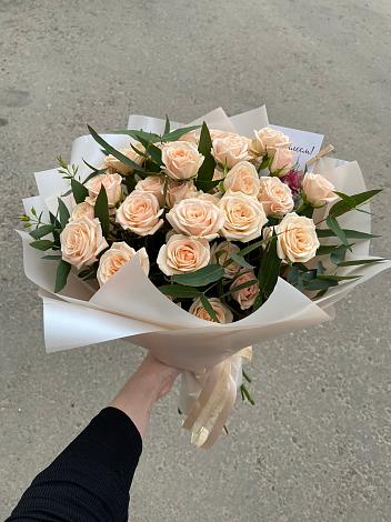 Букет Кремовые розы Латте в Кизляре Республики Северная Осетия-Алания