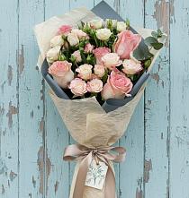 Букет цветов из:  Розы в Кизляре Республики Северная Осетия-Алания