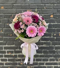 Букет цветов из:  Герберы и Хризантемы в Кизляре Республики Северная Осетия-Алания