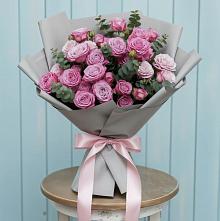 Букет цветов из:  Розы #REPLACE_PRED# Кизляре Республики Северная Осетия-Алания